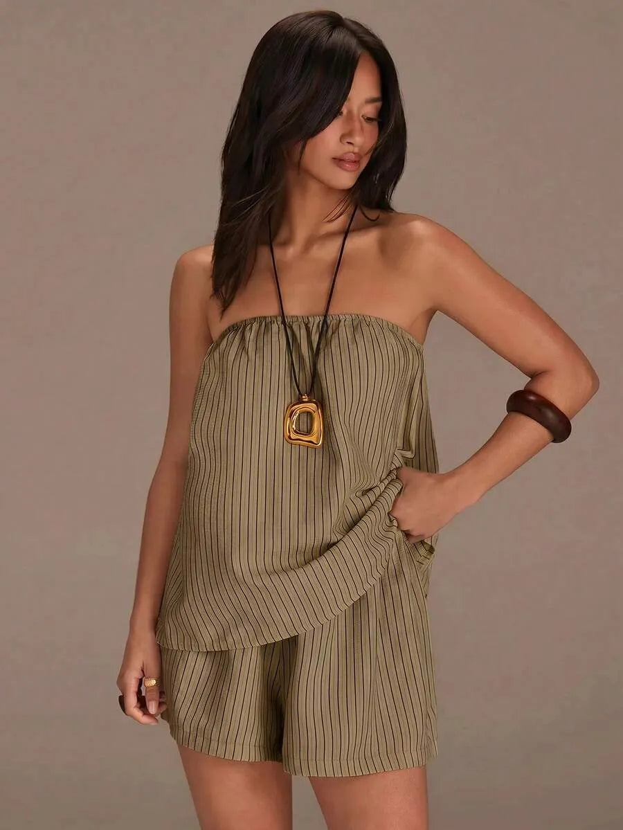 Set Bandeau y Short STRIPE — Rayas Verticales Oliva