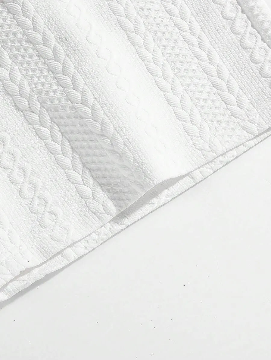 Short blanco con tejido jacquard