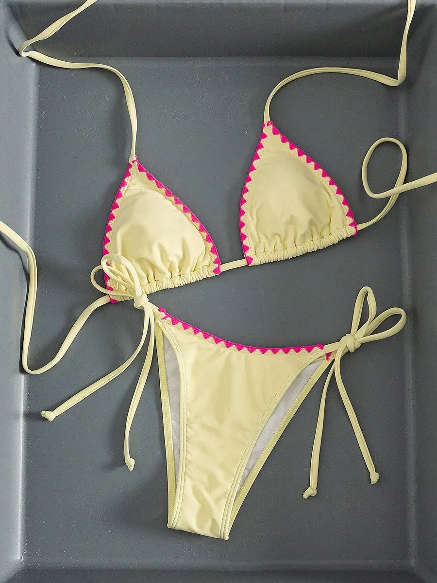 Bikini Triángulo RICKRACK — Amarillo con Ribete Fucsia