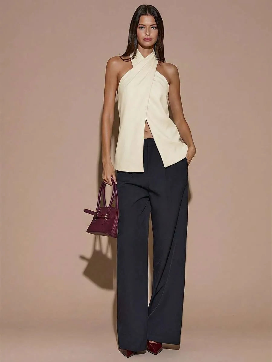 Blusa elegante de color café sólido con cuello halter sin espalda para mujer