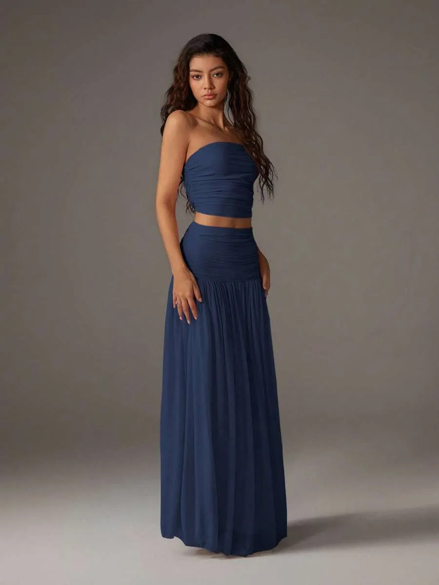 Set Drapeado ECRU — Top Bandeau y Falda Maxi