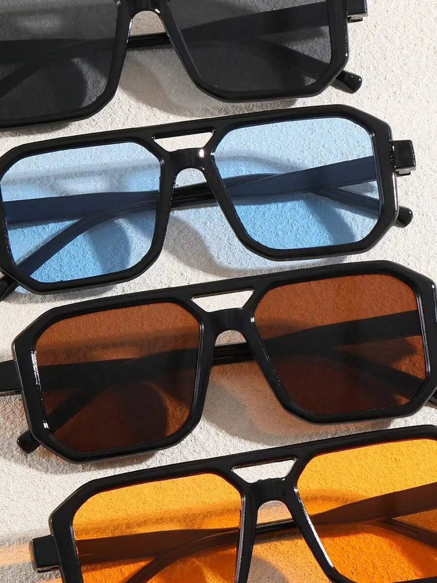 Gafas de Sol RETRO LENS — Montura Negra Lente Color